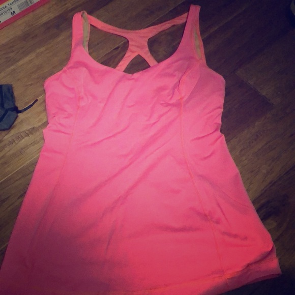 lululemon athletica Tops - Lulu lemon top